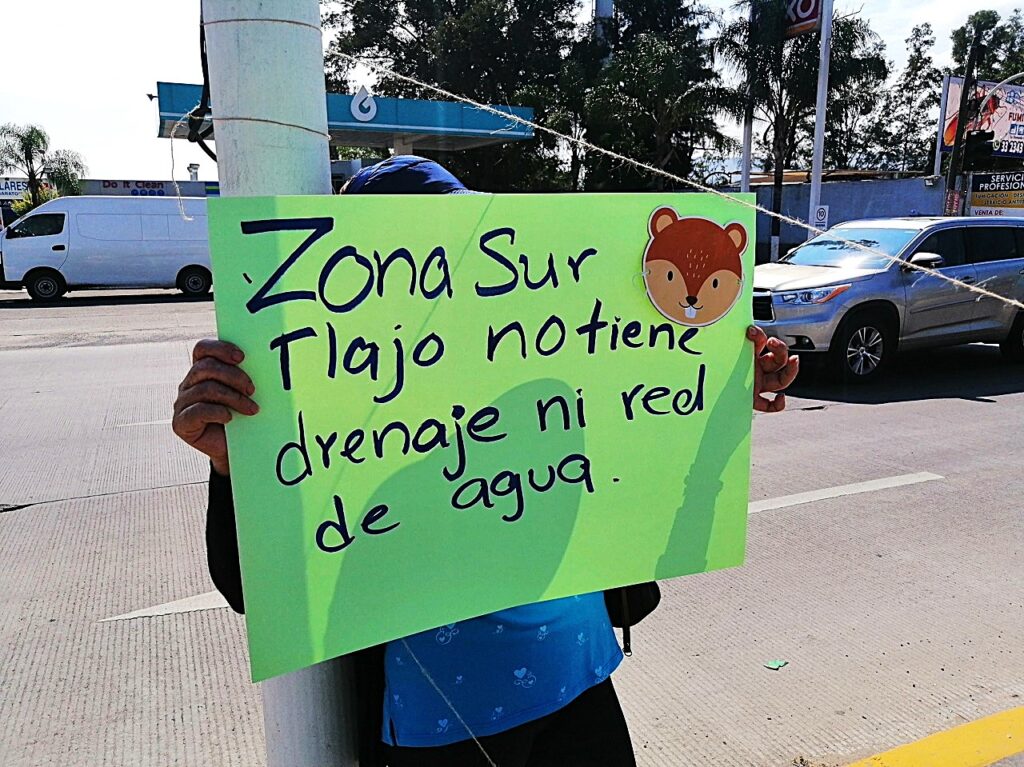 HABITANTES EN TLAJOMULCO PIDEN MÁS SERVICIOS Y MENOS FRACCIONAMIENTOS tlajo