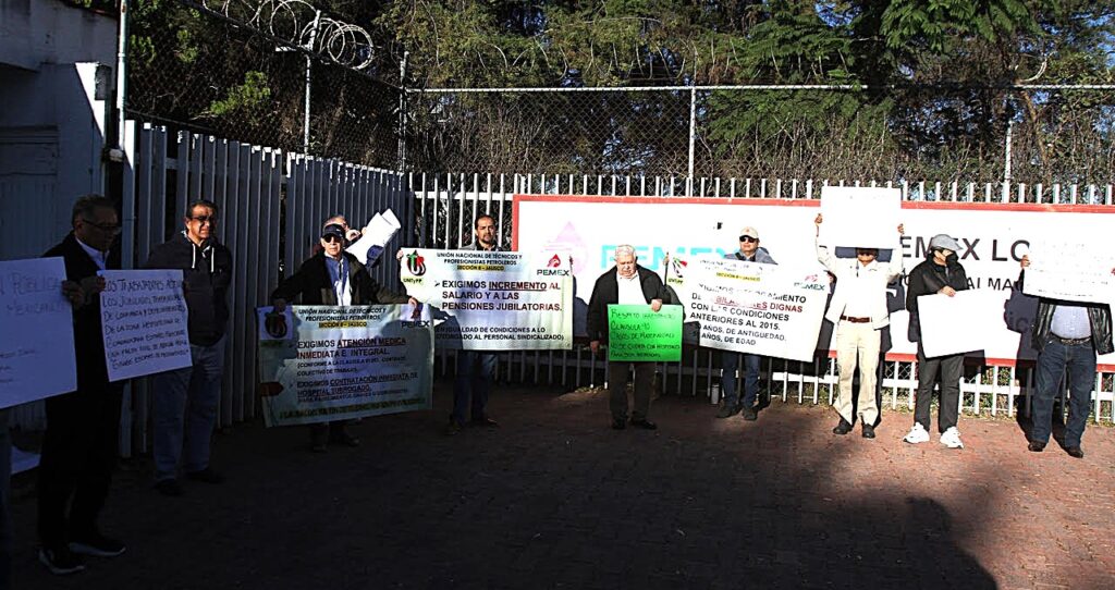 TRABAJADORES PETROLEROS DENUNCIAN VIOLACIONES LABORALES Y RECORTES EN PEMEX pemex