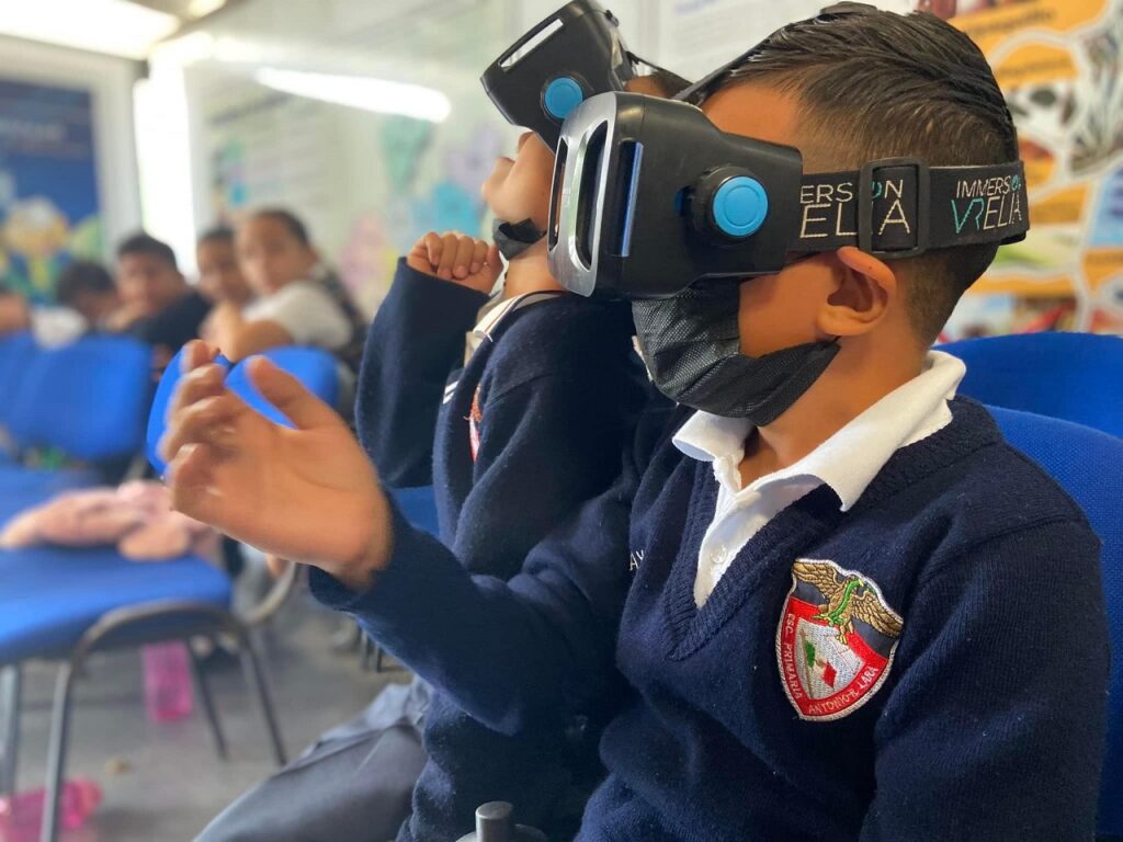 LLEVAN LABORATORIO CIENTÍFICO RODANTE A JOCOTEPEC joco