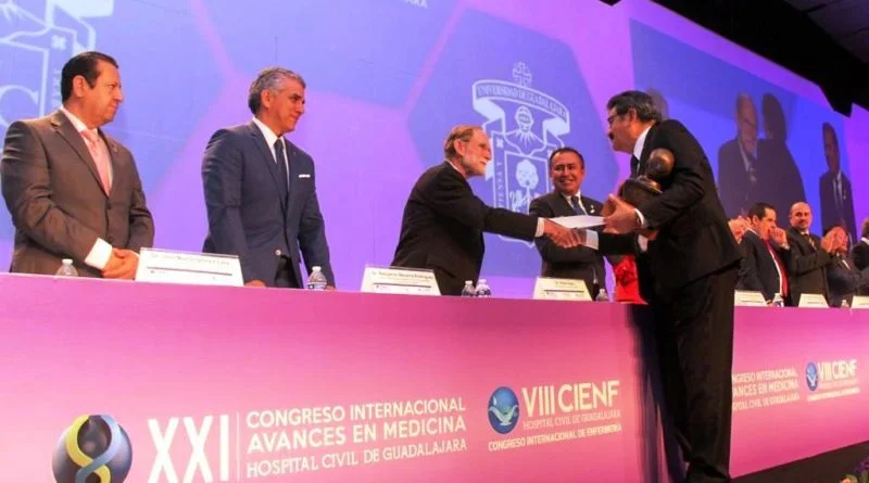POR APORTACIÓN A LA MEDICINA OTORGAN GALARDÓN “FRAY ANTONIO ALCALDE” A INVESTIGADORES DEL IMSS.