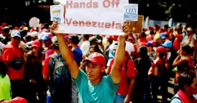 RUSIA DEBE QUEDARSE EN SU CANCHA, ADVIERTE E.E.U.U.