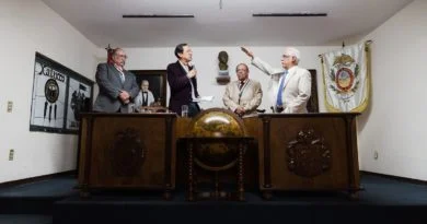 LA BSGEEJ DA LUGAR Y RECONOCIMIENTO A CATEDRÁTICO AMBIENTALISTA DE LA UDEG.