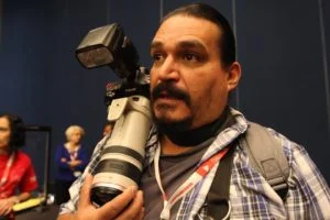 UN TAPATÍO, DE FOTOPERIODISTA A TRIUNFADOR DE AEROMODELISMO, CHEMA MARTÍNEZ BURGOS.
