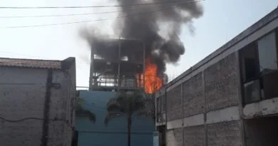 PRENDE ALARMA INCENDIO EN FABRICA DE LA COLONIA DEL FRESNO.