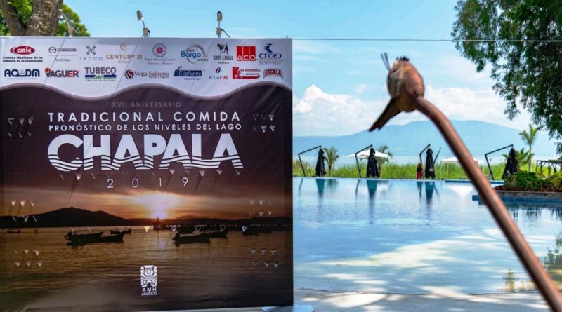 EL FUTURO DEL LAGO DE CHAPALA AUGURADO ENTRE NIGROMANTES.