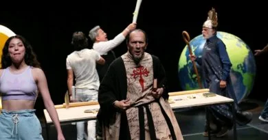 CARLOS SAURA EXPONE OBRAS CORTAS DEL DRAMATURGO CALDERÓN DE LA BARCA EN EL CSAE.
