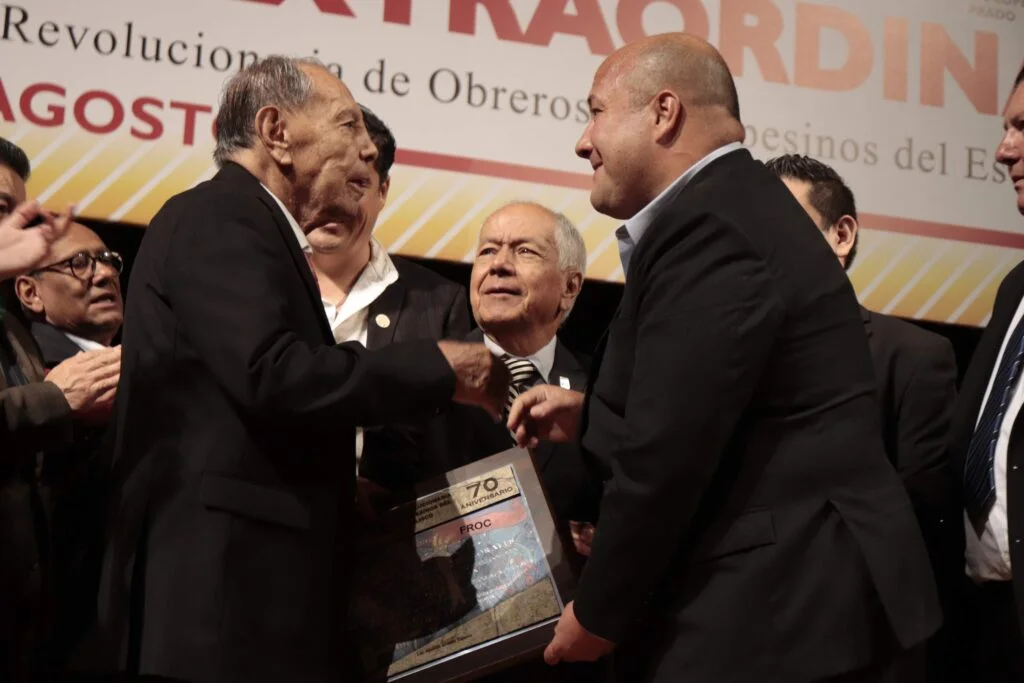 EJEMPLAR SINDICALISMO EL DE LA FROC-CONLABOR JALISCO FROC