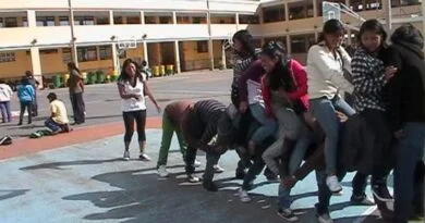 escuela y recreo