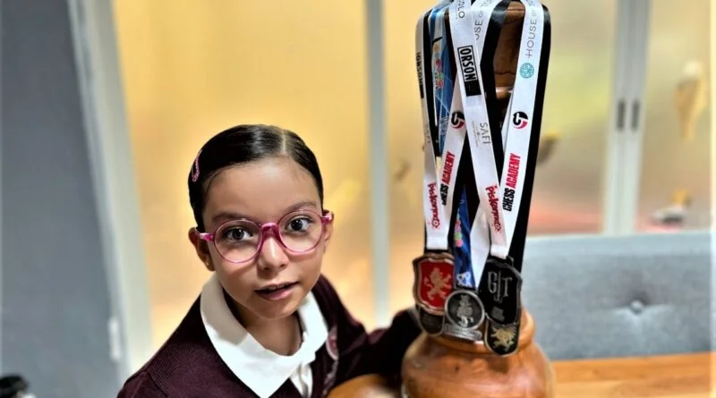 NIÑA AJEDRECISTA QUE REPRESENTARÁ A MÉXICO EN TORNEO DE EGIPTO SIGUE SORPRENDIENDO