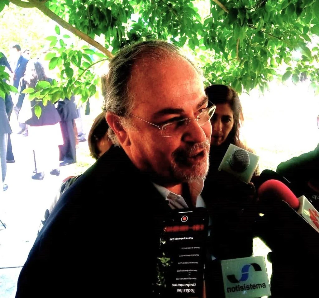 SE REQUIERE PERSONAL PARA ESPECIALIDADES MÉDICAS: SSJ ssj