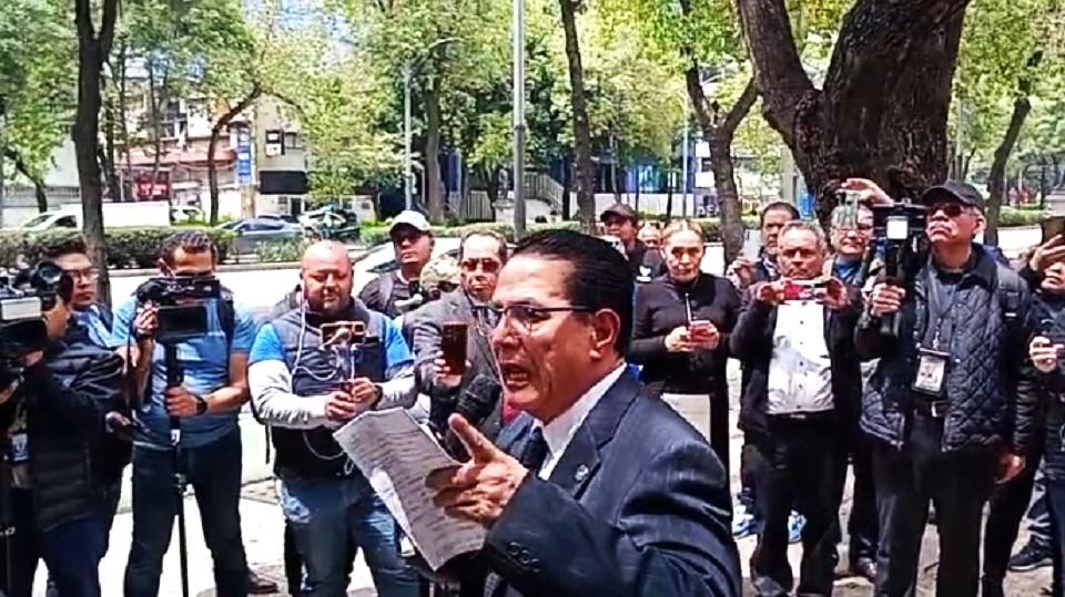 periodistas
