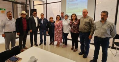 JUNTOS, PERO NO REVUELTOS, DEBE ATENDER LA SEGOB A EXFERROCARRILEROS FERRO