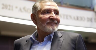 Senador Adán Augusto López rechaza señalamientos y reafirma su compromiso con la transparencia cenador adan augusto noticias