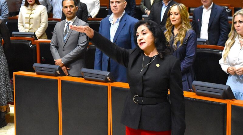 LEGISLATIVO RATIFICA Y TOMA PROTESTA A MAGISTRADA DOS AÑOS MÁS mgda