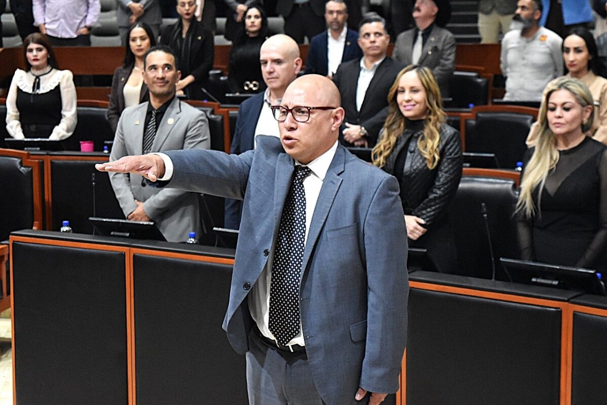 LEGISLATIVO