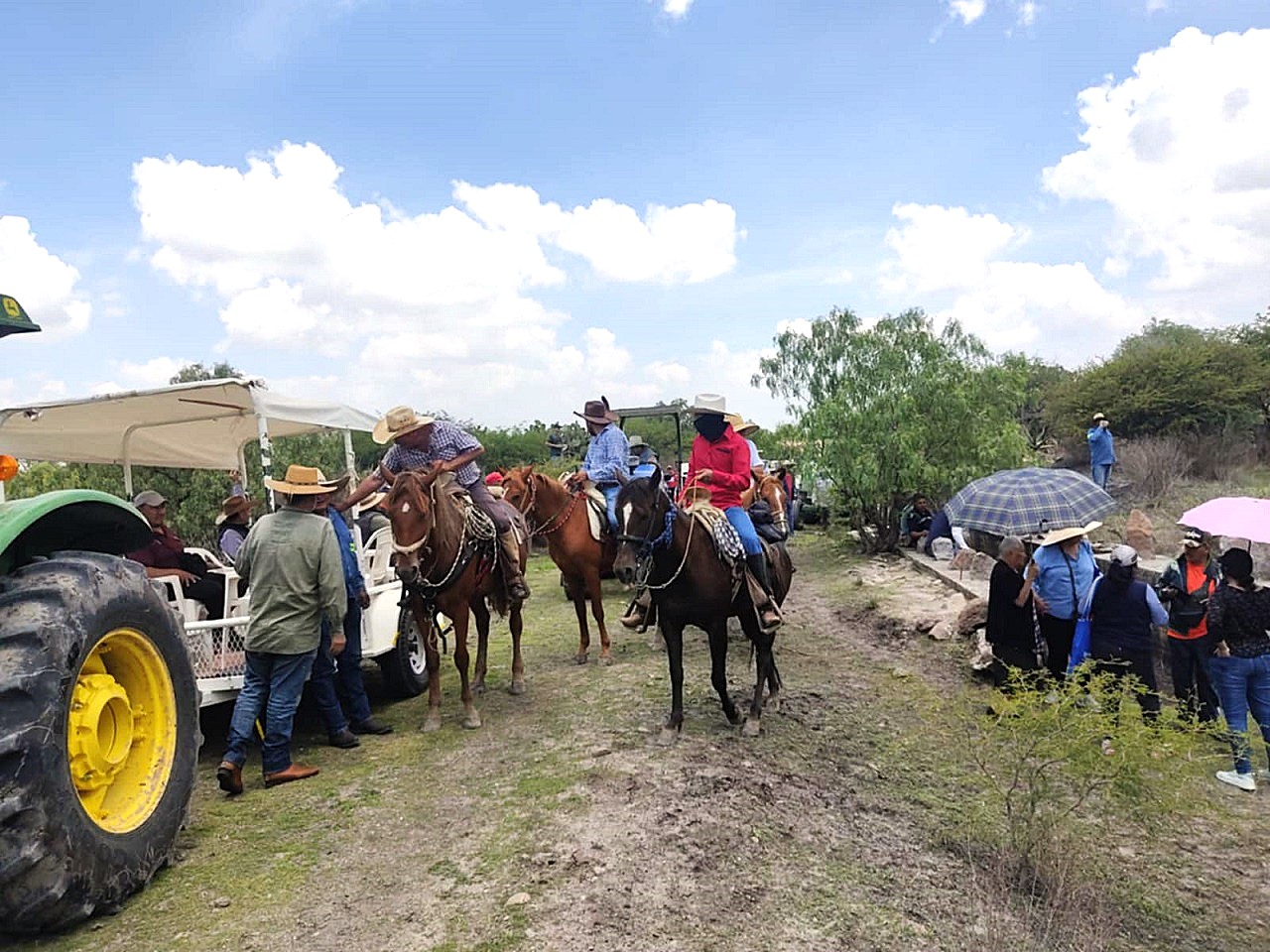 TRIBUNAL AGRARIO E INFLUYENTISMO AMENAZAN TIERRAS EJIDALES ejidatarios