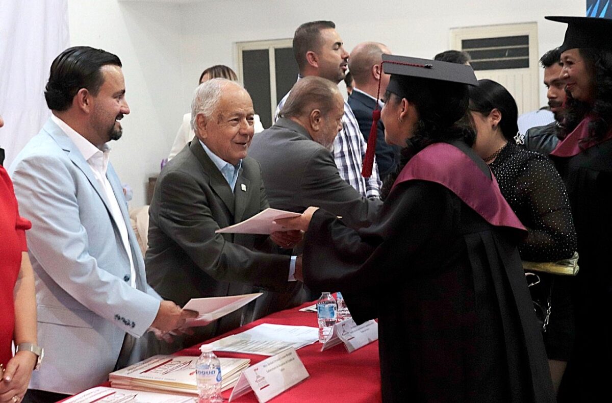 LA FROC CONLABOR JALISCO COMPROMETIDA CON LA EDUCACIÓN, MIENTRAS LA SEP LA PONE A LA ALTURA DEL ZACATE froc