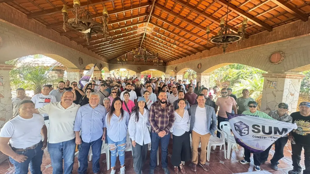 Estaré siempre con Jocotepec, con la gente y con quién nos ayude, doy mi palabra, Bombín Estaré siempre con Jocotepec, con la gente y con quién nos ayude, doy mi palabra, Bombín