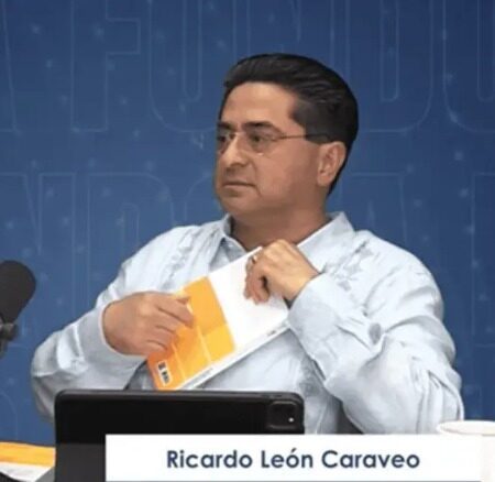 El expediente que faltó en la historia de La Jornada caraveo